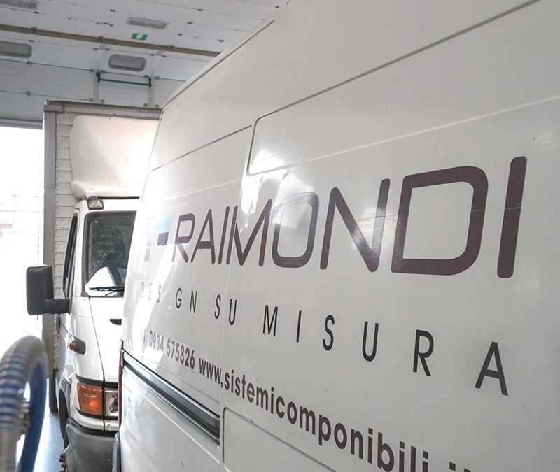 Raimondi Contract - azienda siciliana specializzata nella progettazione di mobili su misura per ottiche e gioiellerie